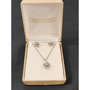 Jennifer Moore Pearl‎  Earrings and Necklace